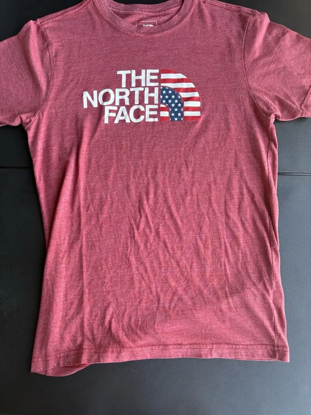 The North Face Americana T-Shirt Mens Small Slim Fit Red Flag Logo Tri-Blend
